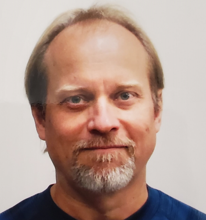 Mikael Hvid Headshot.PNG